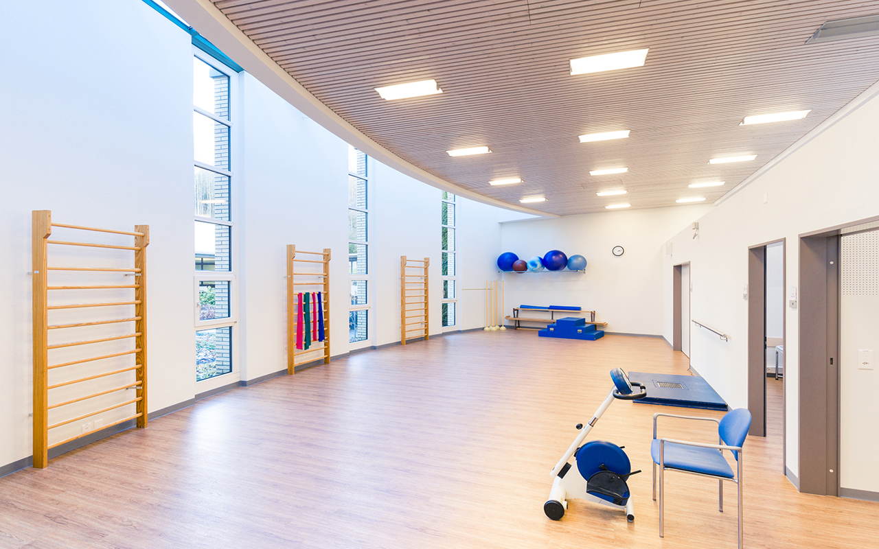 127_77k5097_150-turnhalle